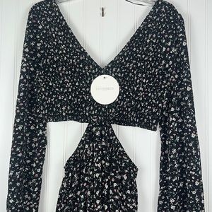 NWT Harper & Me by Esther & Co Black Floral Long Sleeve Cut out Maxi Dress Sz 14